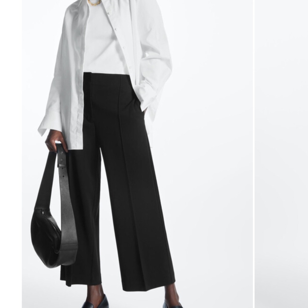 COS -wide leg tailored pants. Size large. Black. NWT